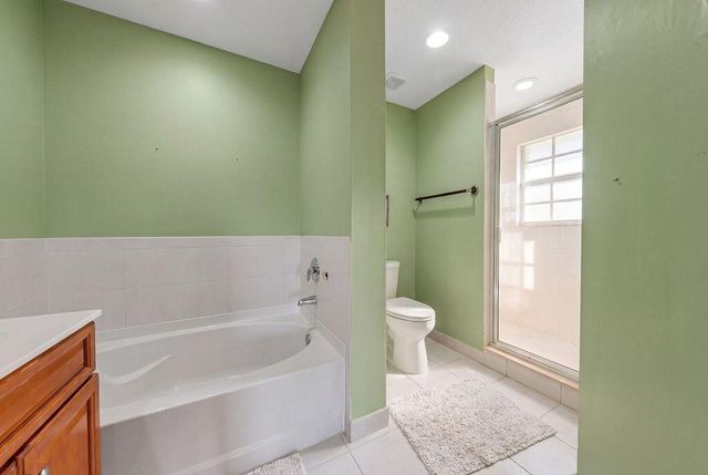 261 SW 6th Place, Pompano Beach, FL 33060