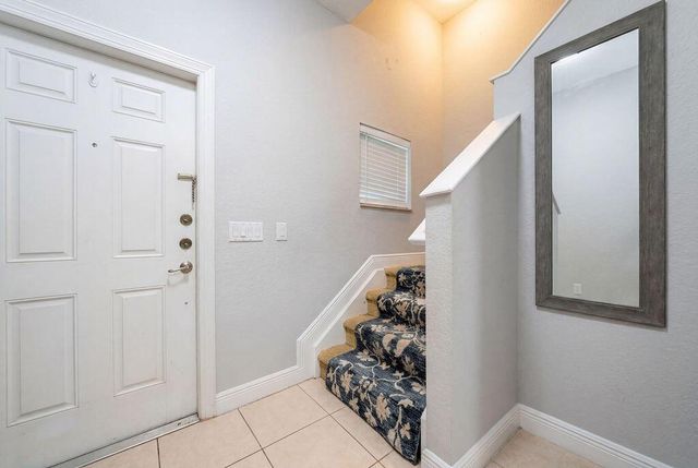 261 SW 6th Place, Pompano Beach, FL 33060