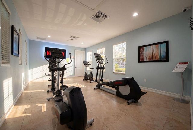 261 SW 6th Place, Pompano Beach, FL 33060