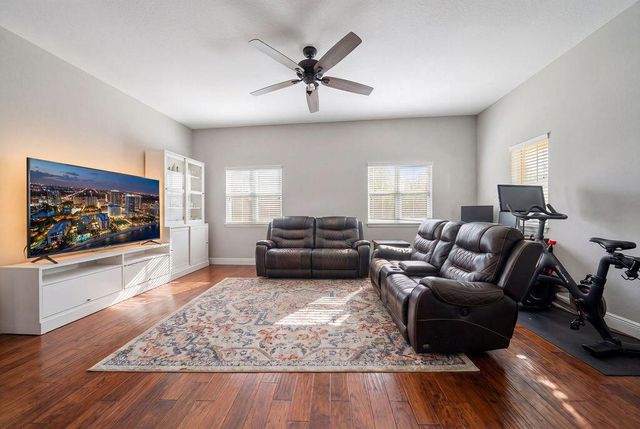 261 SW 6th Place, Pompano Beach, FL 33060