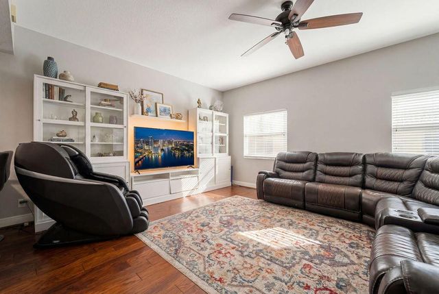 261 SW 6th Place, Pompano Beach, FL 33060