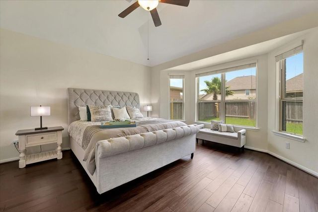 2295 Ashley Falls Lane, League City, TX 77573