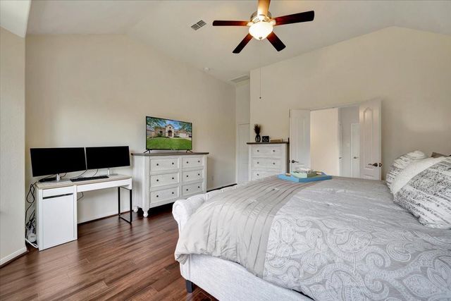 2295 Ashley Falls Lane, League City, TX 77573