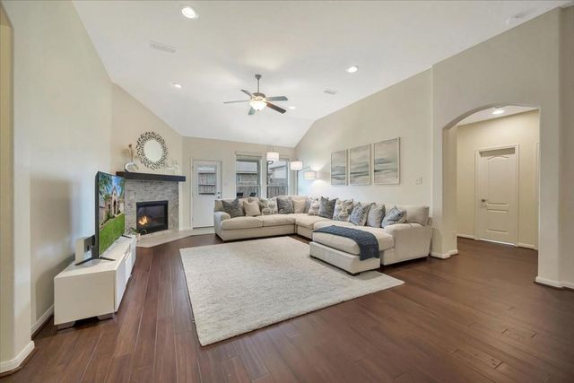 2295 Ashley Falls Lane, League City, TX 77573