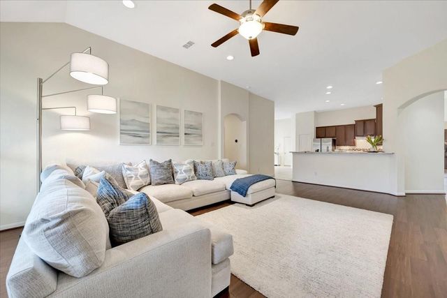 2295 Ashley Falls Lane, League City, TX 77573