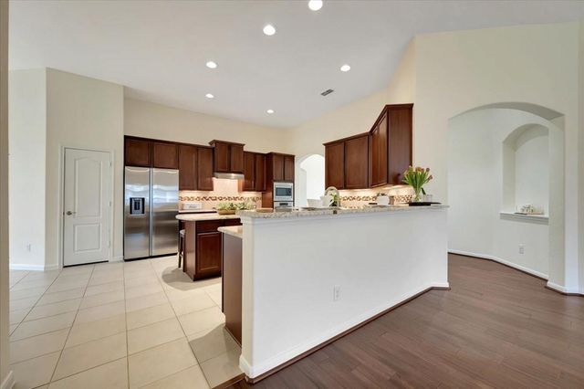 2295 Ashley Falls Lane, League City, TX 77573