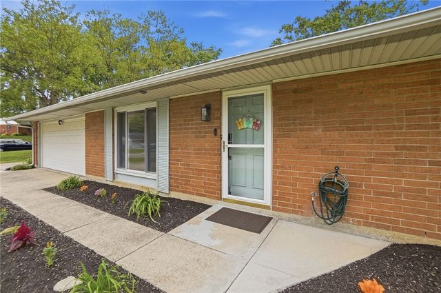 2271 Mission Lane, Bellbrook, OH 45305