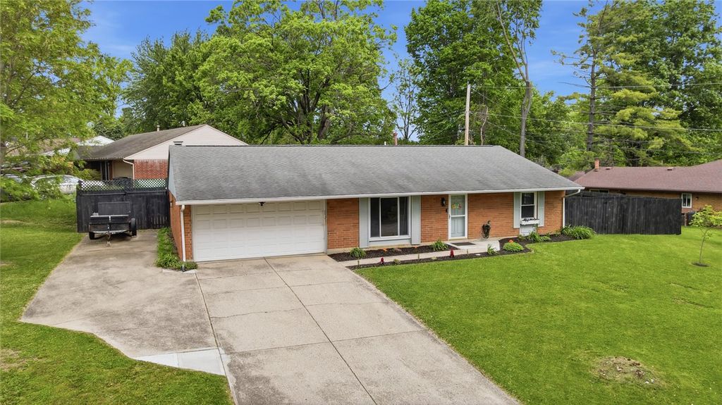 2271 Mission Lane, Bellbrook, OH 45305