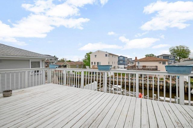 801 S Long Beach Avenue, Freeport, NY 11520