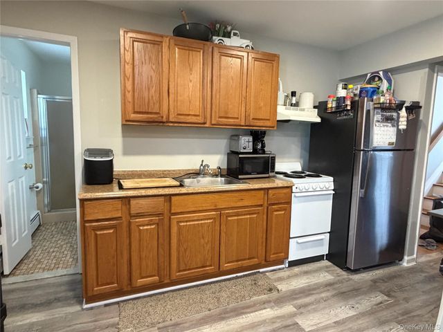 801 S Long Beach Avenue, Freeport, NY 11520