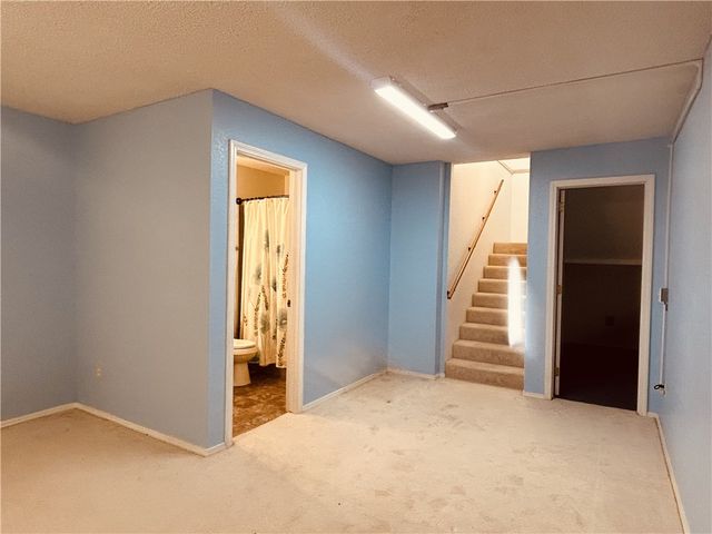 8 Deerhurst Lane, Bella Vista, AR 72714