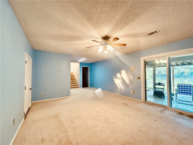8 Deerhurst Lane, Bella Vista, AR 72714
