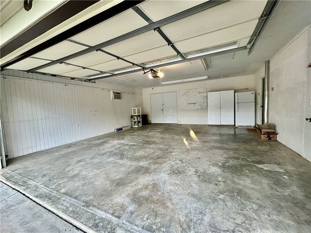 8 Deerhurst Lane, Bella Vista, AR 72714