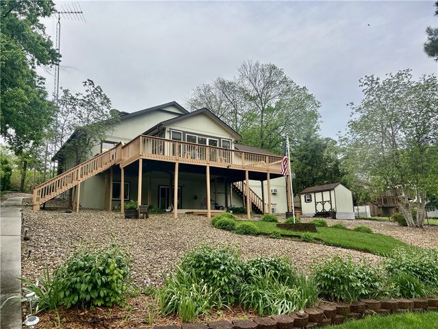 8 Deerhurst Lane, Bella Vista, AR 72714