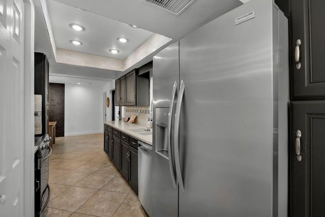 7601 NW 41st Street, Coral Springs, FL 33065