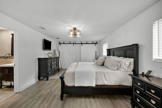 7601 NW 41st Street, Coral Springs, FL 33065
