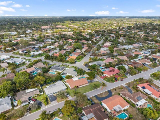 7601 NW 41st Street, Coral Springs, FL 33065