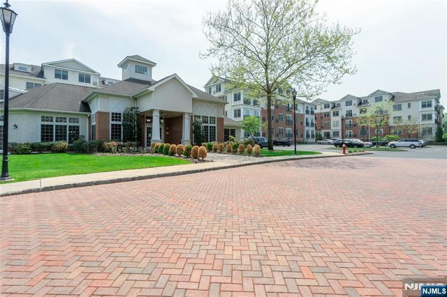4102 Piermont Road, Tenafly, NJ 07670