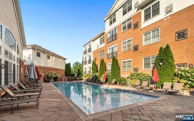 4102 Piermont Road, Tenafly, NJ 07670