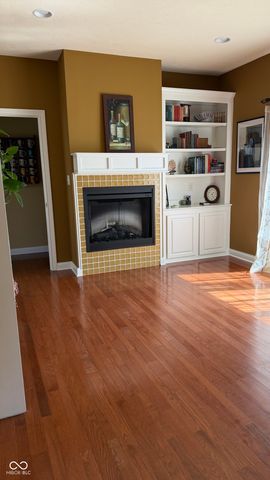 736 Willow Pointe Drive N, Plainfield, IN 46168