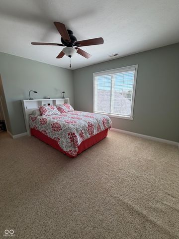 736 Willow Pointe Drive N, Plainfield, IN 46168