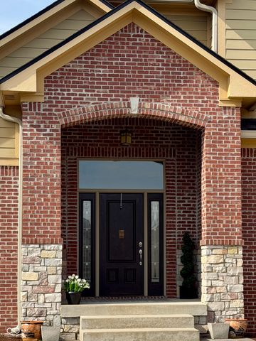 736 Willow Pointe Drive N, Plainfield, IN 46168