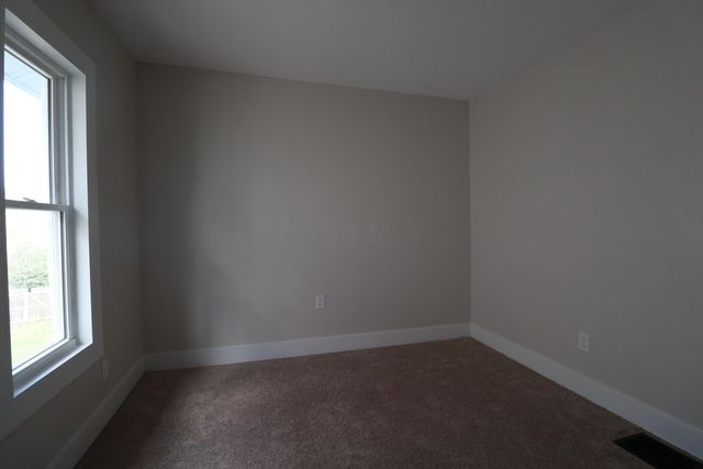 1074 E 15th Avenue, Columbus, OH 43211