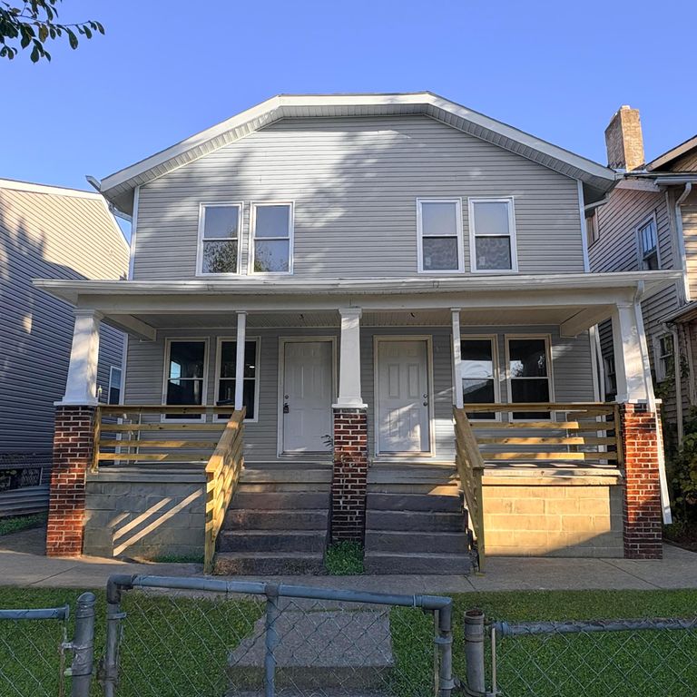 1074 E 15th Avenue, Columbus, OH 43211