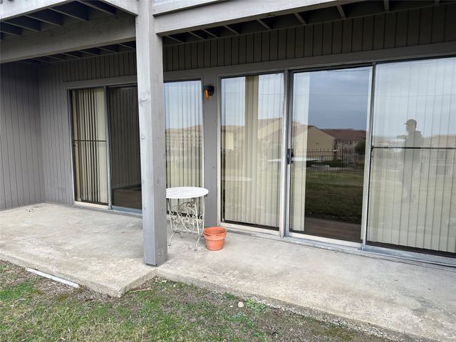 927 Signal Ridge Place, Rockwall, TX 75032