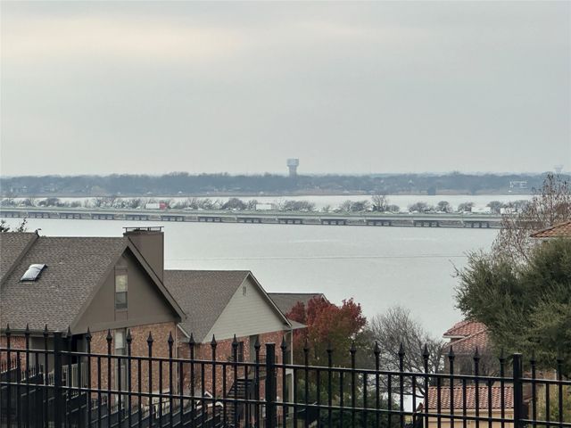 927 Signal Ridge Place, Rockwall, TX 75032