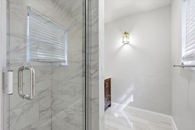 1839 Sherwood Lane, Carrollton, TX 75006