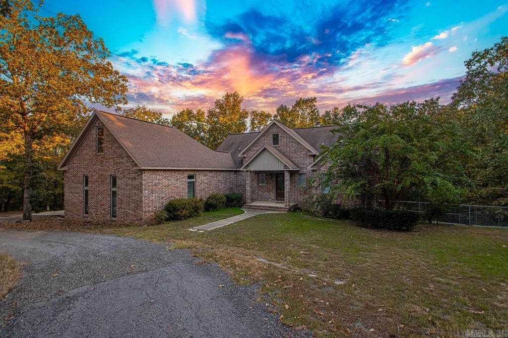 227 Hilltop Road, Cabot, AR 72023