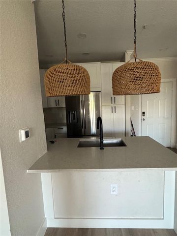 5000 CULBREATH KEY WAY 8-122, Tampa, FL 33611