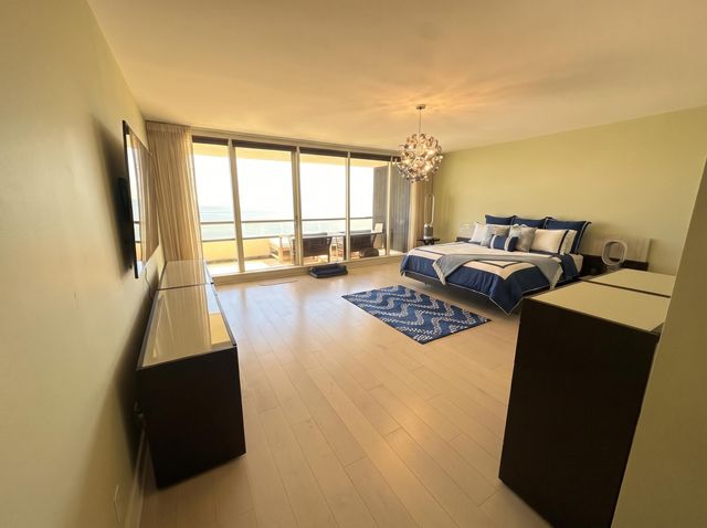 100 Lakeshore Drive T51, North Palm Beach, FL 33408