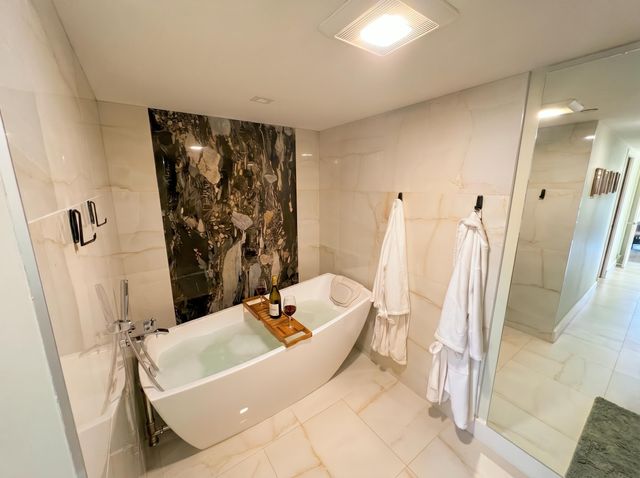 100 Lakeshore Drive T51, North Palm Beach, FL 33408