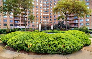 6833 N Kedzie Avenue 415, Chicago, IL 60645