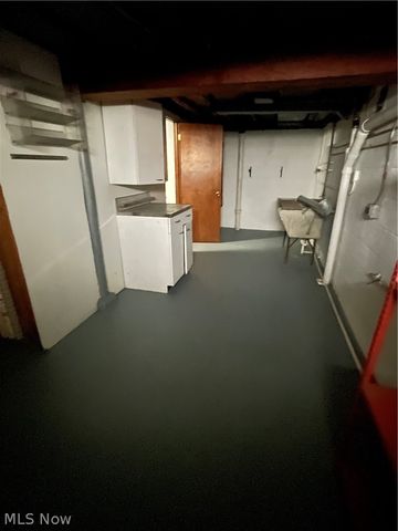 1663 Lyndhurst, Lyndhurst, OH 44124