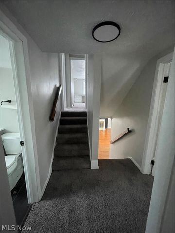 1663 Lyndhurst, Lyndhurst, OH 44124