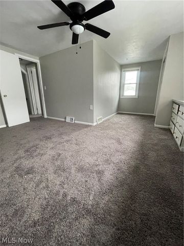 1663 Lyndhurst, Lyndhurst, OH 44124