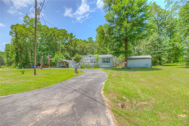 194 Mule Deer Trail, Onalaska, TX 77360