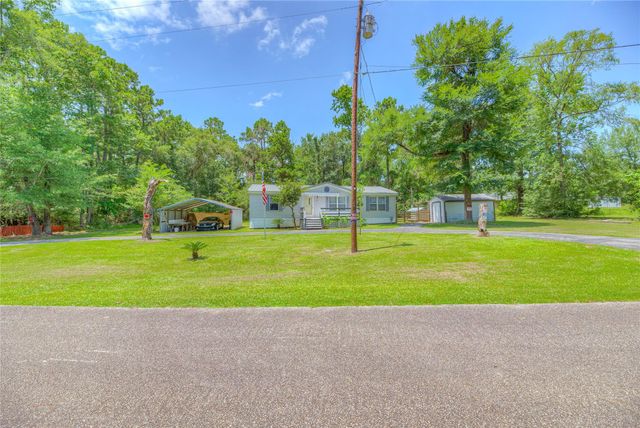 194 Mule Deer Trail, Onalaska, TX 77360