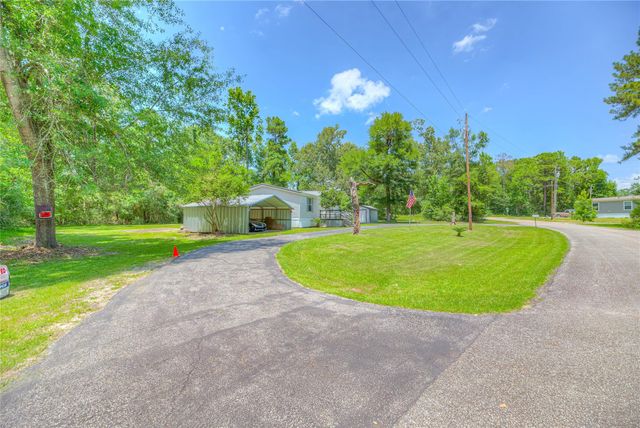 194 Mule Deer Trail, Onalaska, TX 77360