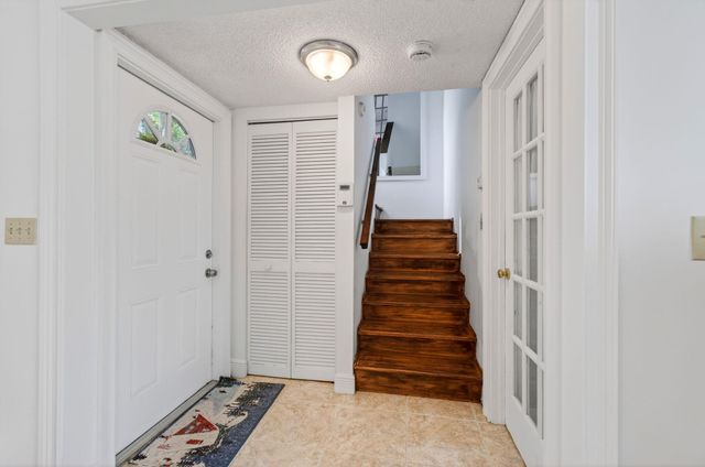 22380 Pineapple Walk Drive, Boca Raton, FL 33433