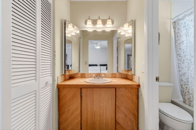 22380 Pineapple Walk Drive, Boca Raton, FL 33433