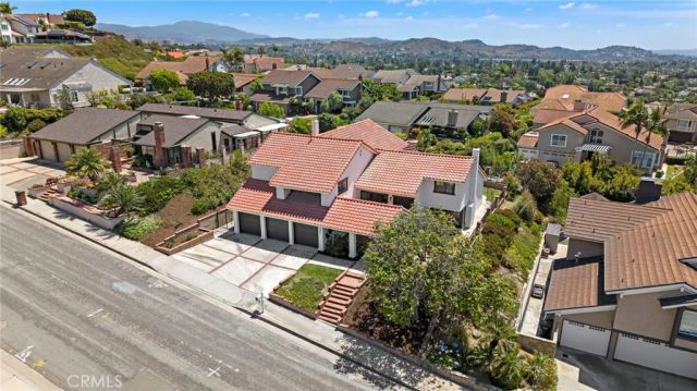 3438 E Meadowridge, Orange, CA 92867