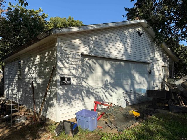 606 Lincoln Street, Rockport, IN 47635