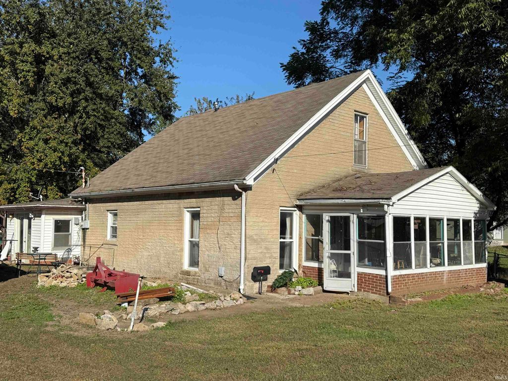 606 Lincoln Street, Rockport, IN 47635