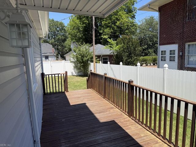 404 Clay ST, Franklin, VA 23851