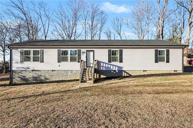 206 McKnight Street, Asheboro, NC 27203