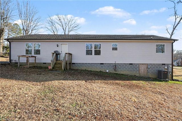 206 McKnight Street, Asheboro, NC 27203